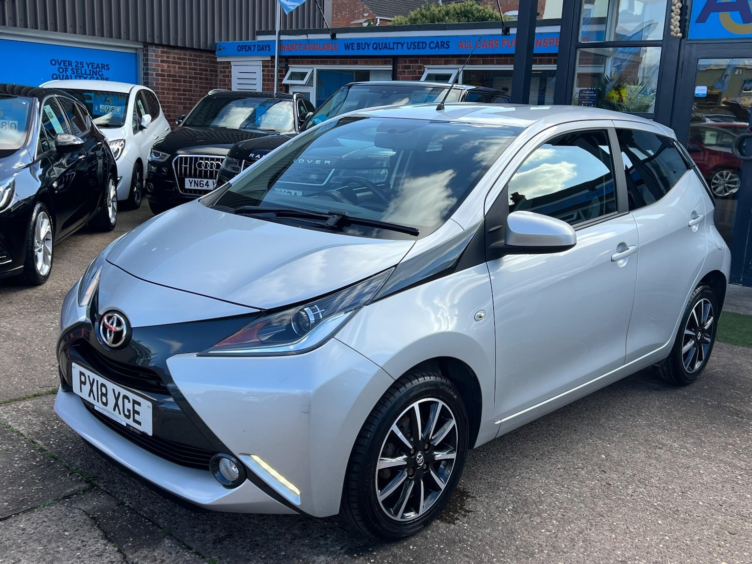 Used Toyota AYGO 2018 for sale - 76001828: Photo 44