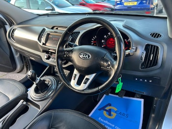 Used Kia Sportage 2012 for sale - 76072112: Photo 3