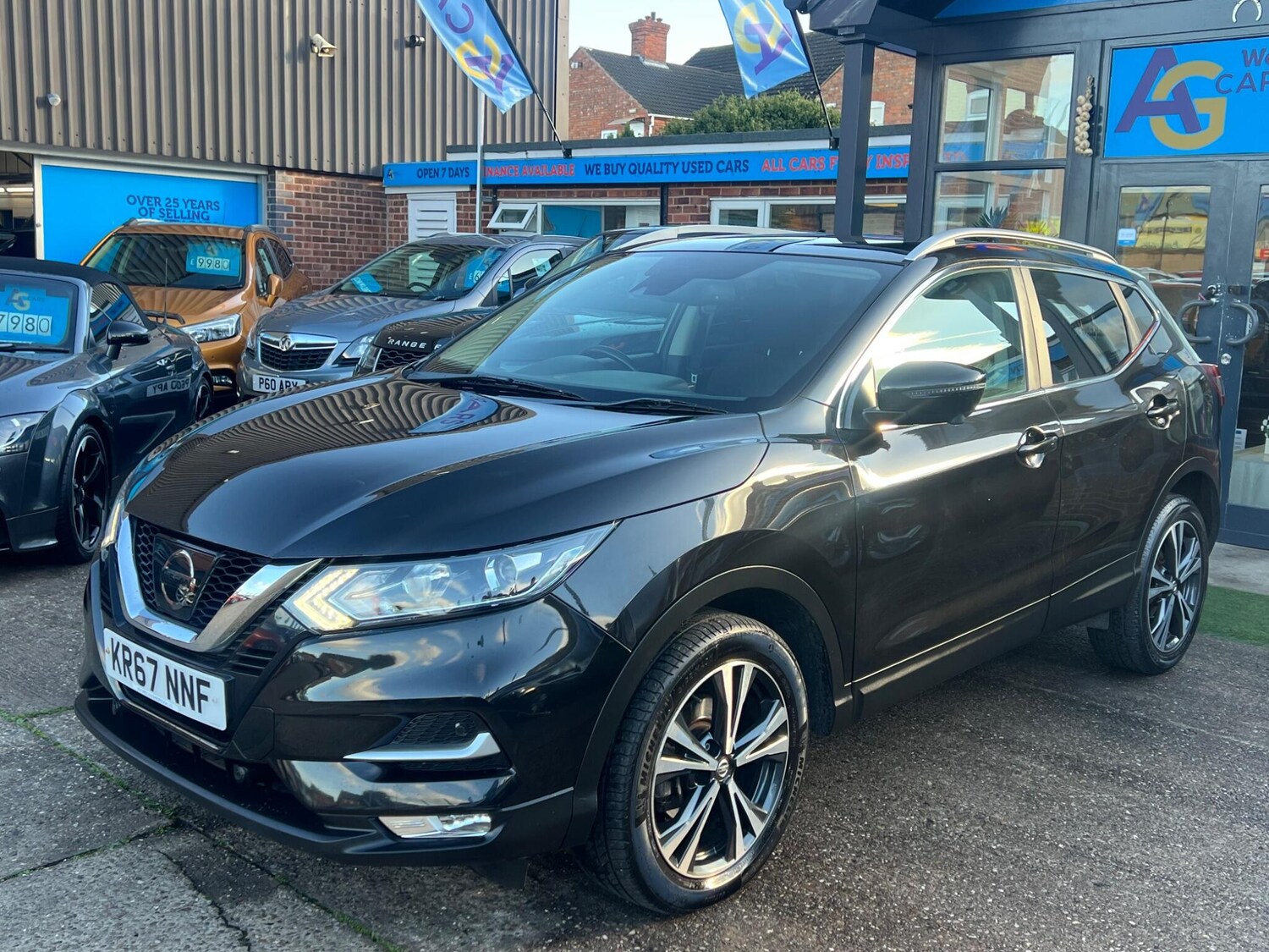 Used Nissan Qashqai 2017 for sale - 76370555: Photo 15
