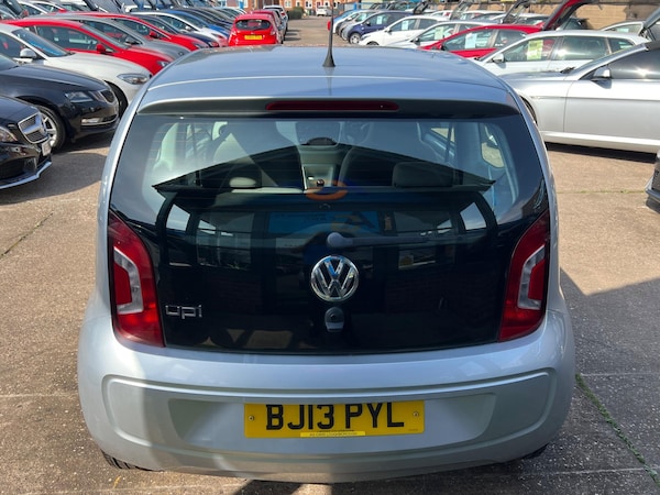 Used Volkswagen up! 2013 for sale - 75531185: Photo 14