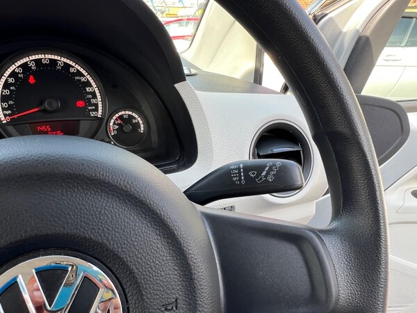 Used Volkswagen up! 2013 for sale - 75531185: Photo 21