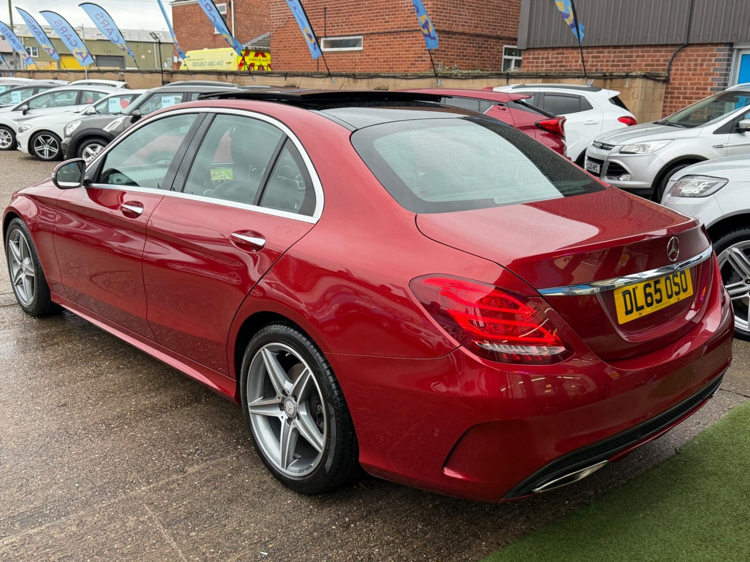Used Mercedes-Benz C Class 2015 for sale - 77163240: Photo 11