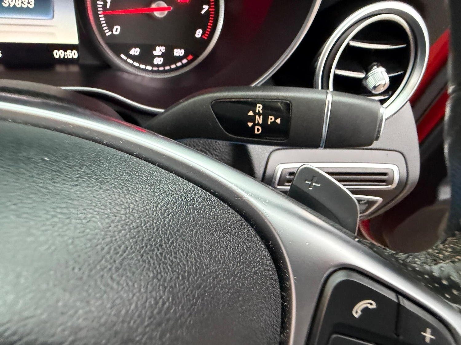 Used Mercedes-Benz C Class 2015 for sale - 77163240: Photo 40