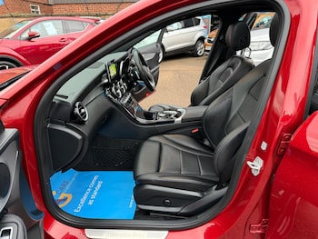 Used Mercedes-Benz C Class 2015 for sale - 77163240: Photo