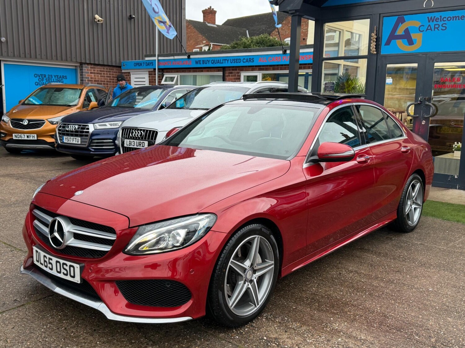 Used Mercedes-Benz C Class 2015 for sale - 77163240: Photo 50