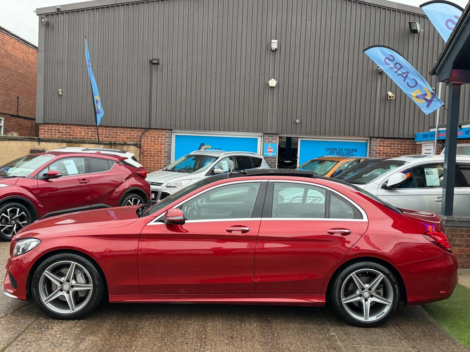 Used Mercedes-Benz C Class 2015 for sale - 77163240: Photo 52