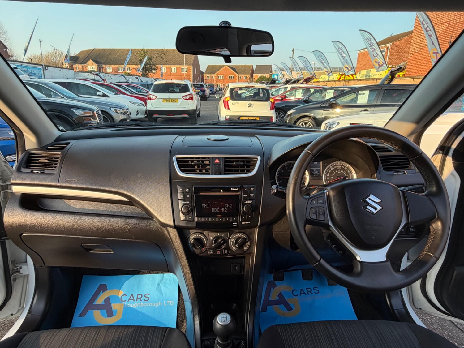 Used Suzuki Swift 2016 for sale - 77753015: Photo 2