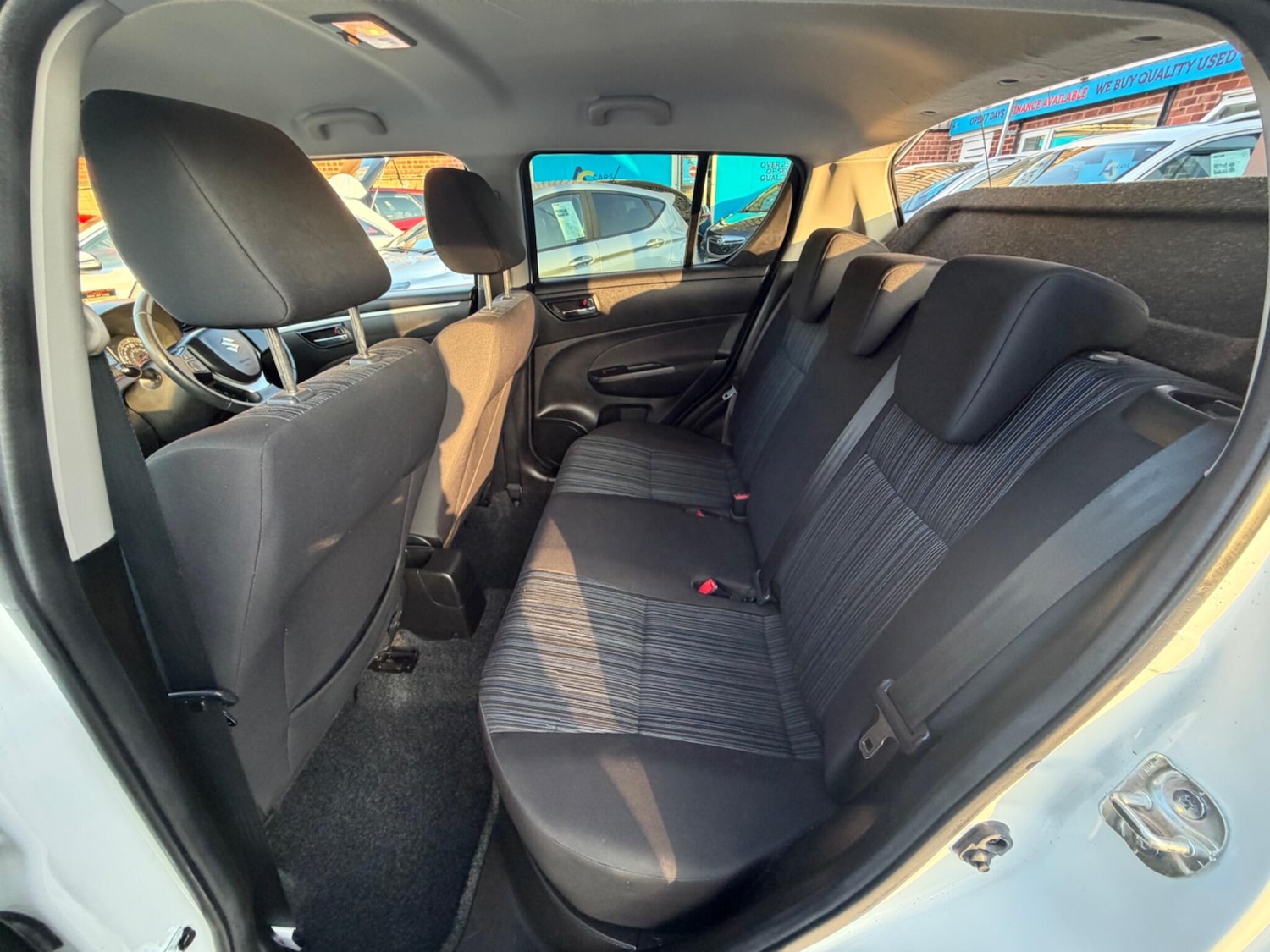 Used Suzuki Swift 2016 for sale - 77753015: Photo 30