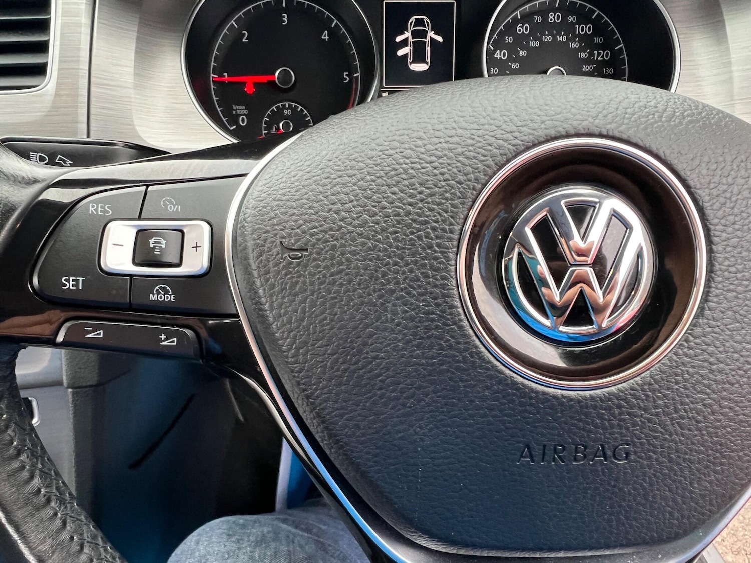 Used Volkswagen Golf 2016 for sale - 76997313: Photo 25