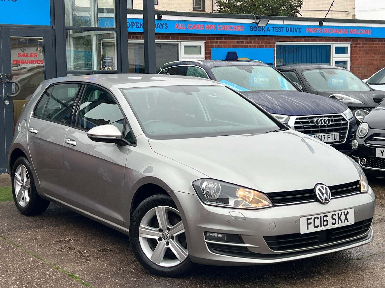 Used Volkswagen Golf 2016 for sale - 76997313: Photo 41