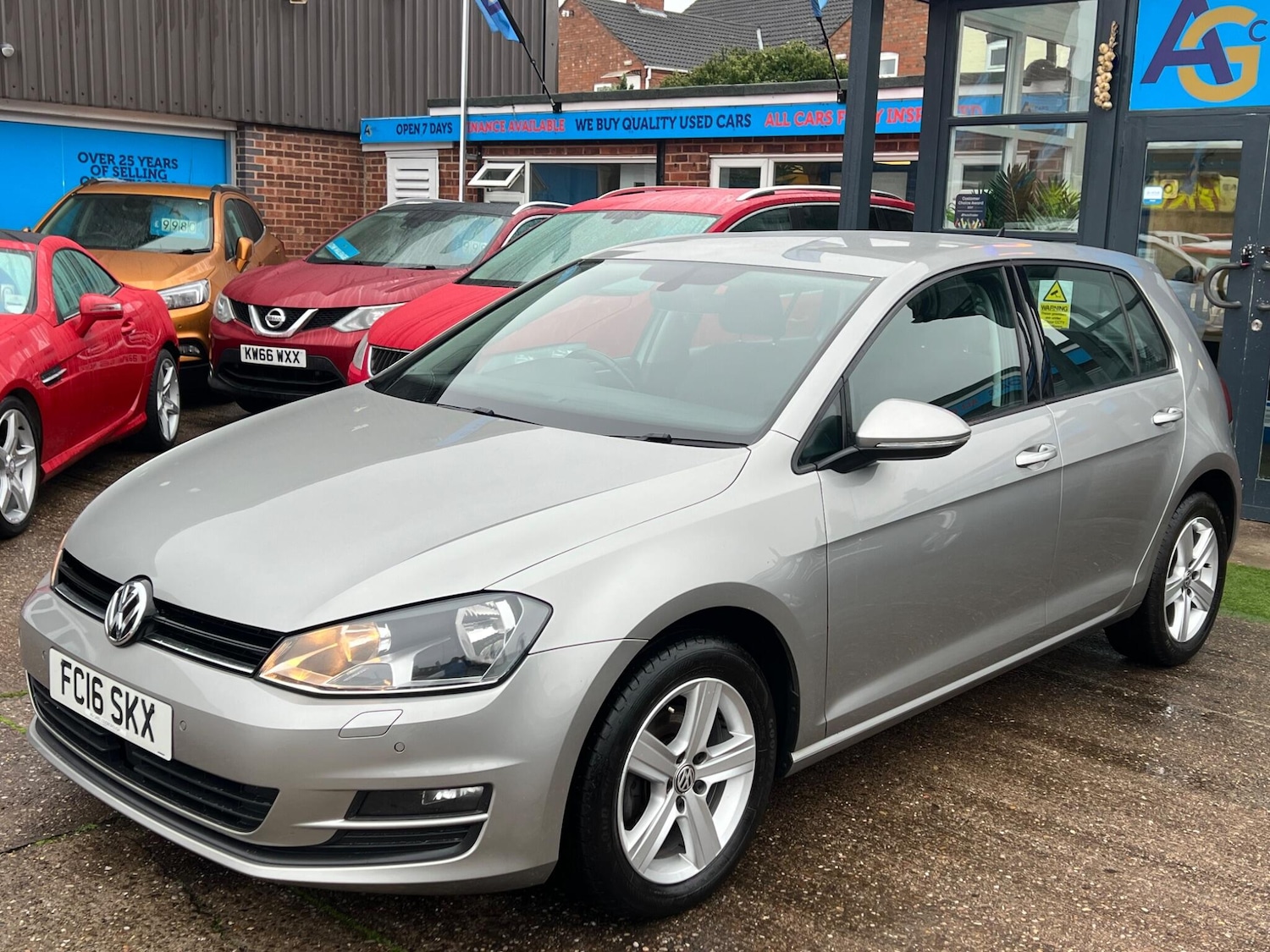 Used Volkswagen Golf 2016 for sale - 76997313: Photo 42