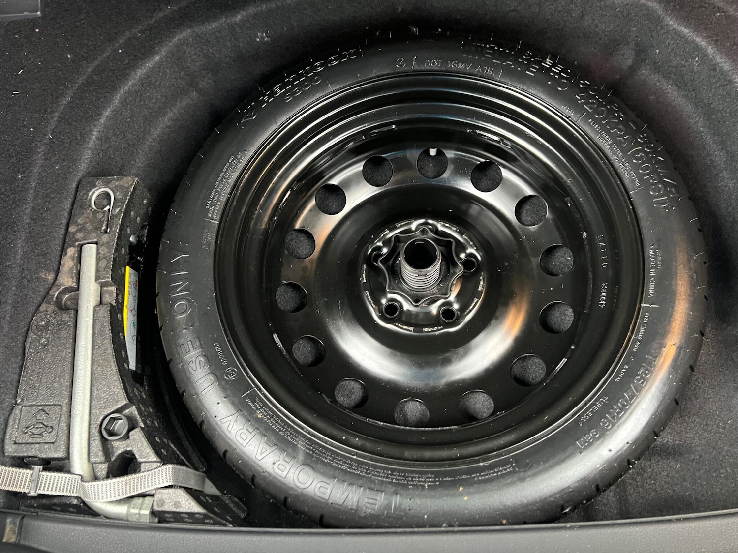 Used Volkswagen Golf 2016 for sale - 76997313: Photo 59