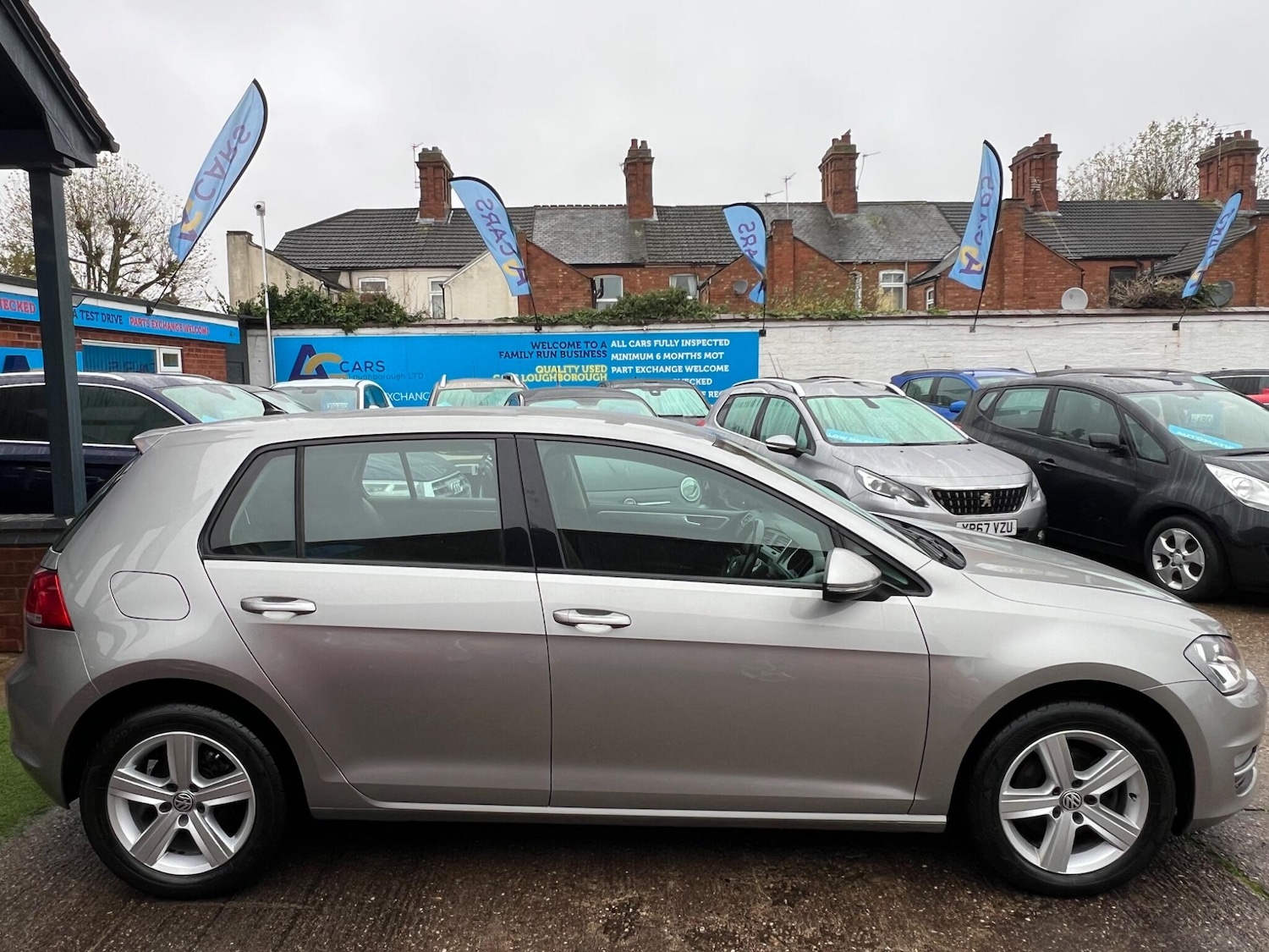 Used Volkswagen Golf 2016 for sale - 76997313: Photo 8