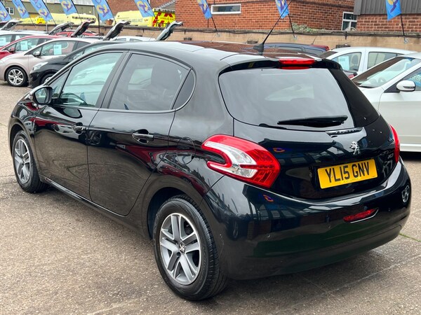 Used Peugeot 208 2015 for sale - 76283879: Photo 11