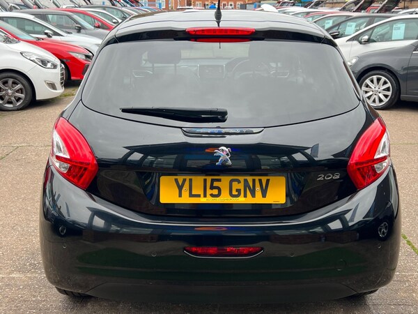 Used Peugeot 208 2015 for sale - 76283879: Photo 12