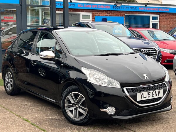 Used Peugeot 208 2015 for sale - 76283879: Photo 13
