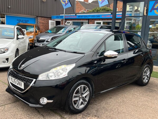Used Peugeot 208 2015 for sale - 76283879: Photo 19
