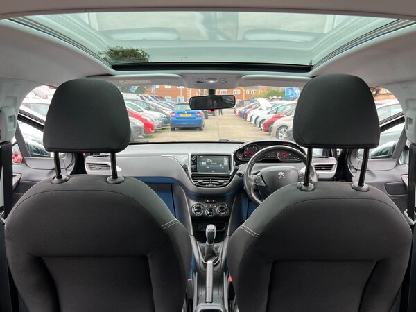 Used Peugeot 208 2015 for sale - 76283879: Photo 37