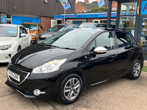 Used Peugeot 208 2015 for sale - 76283879: Photo 45