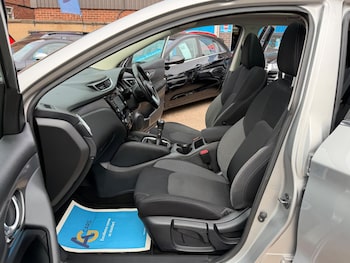 Used Nissan Qashqai 2018 for sale - 79348592: Photo