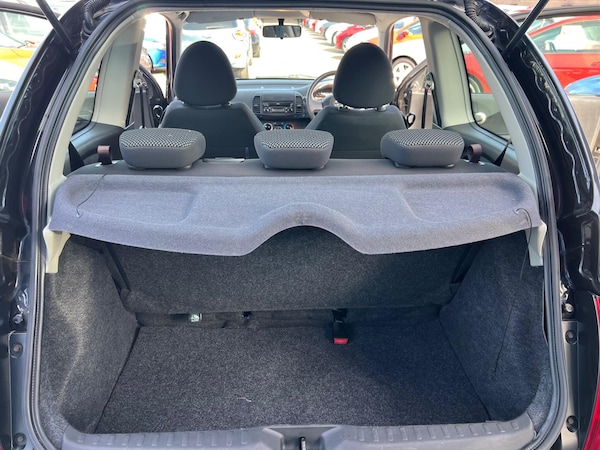 Used Nissan Micra 2010 for sale - 76095202: Photo 52