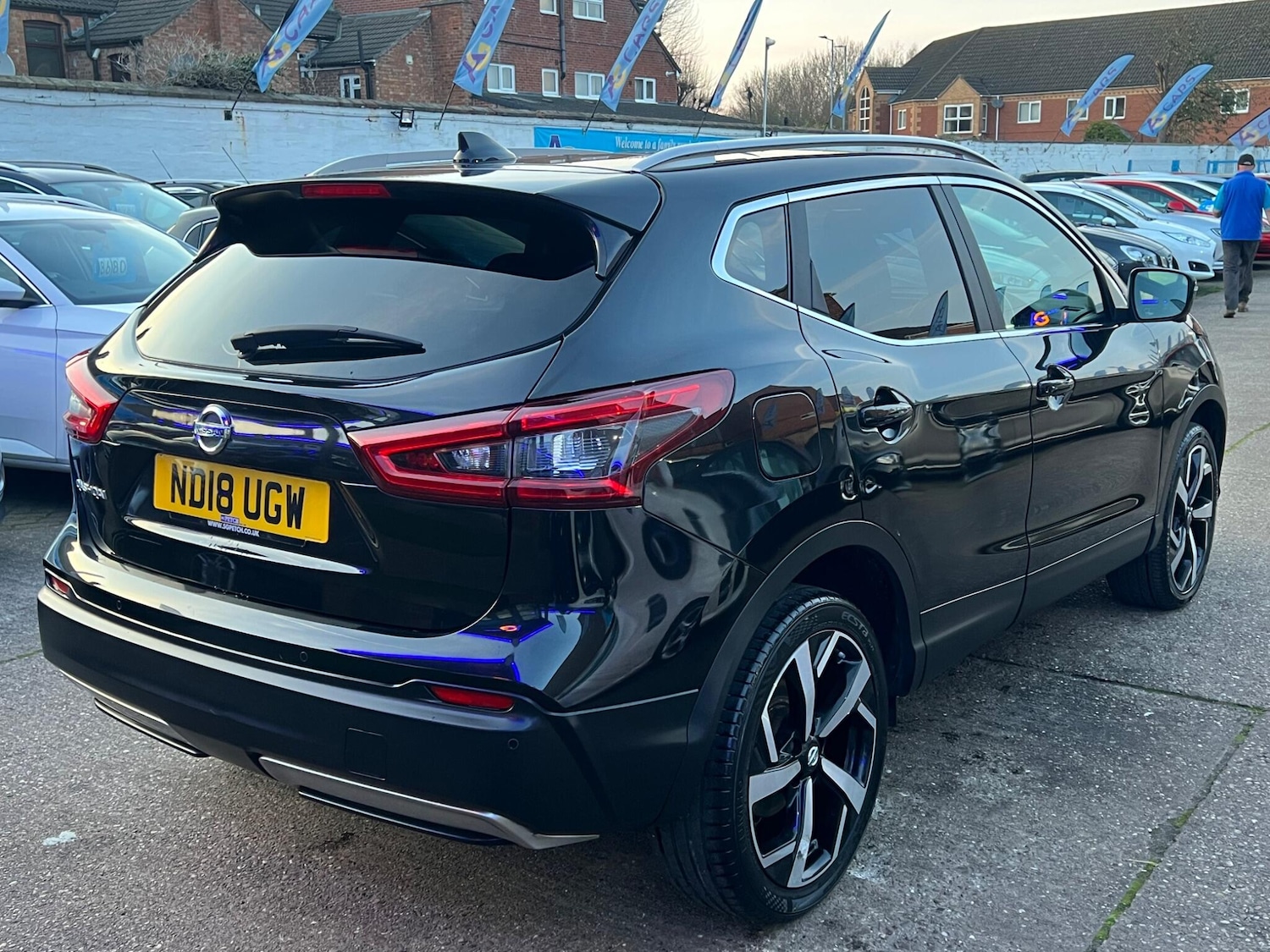 Used Nissan Qashqai 2018 for sale - 77939851: Photo 16