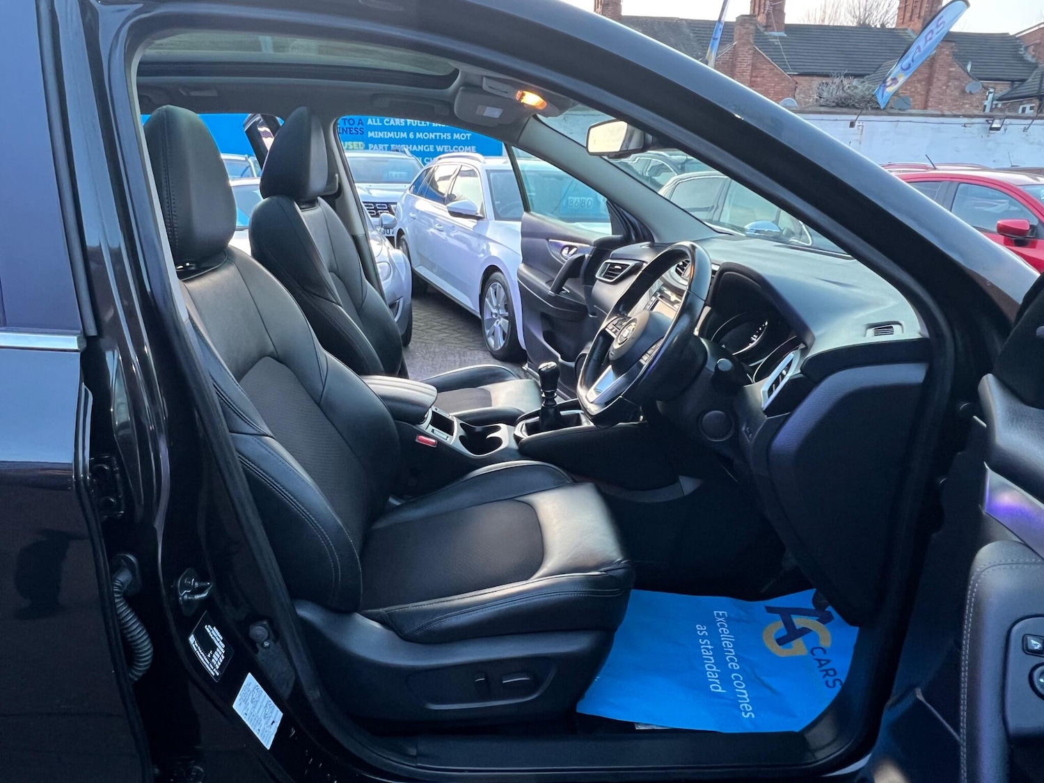 Used Nissan Qashqai 2018 for sale - 77939851: Photo 38