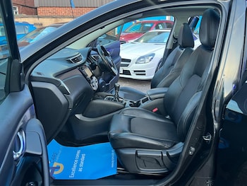 Used Nissan Qashqai 2018 for sale - 77939851: Photo