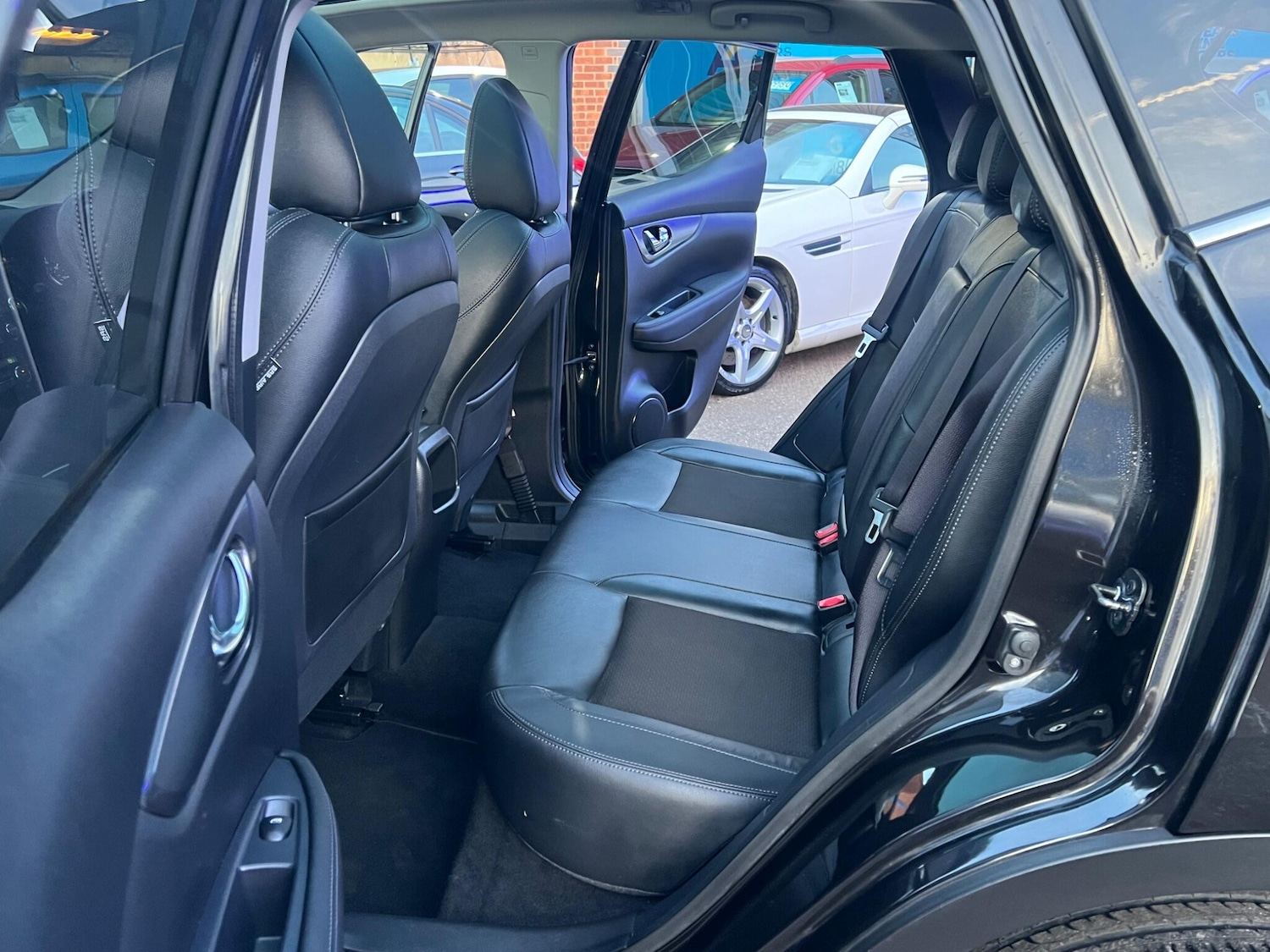 Used Nissan Qashqai 2018 for sale - 77939851: Photo 5