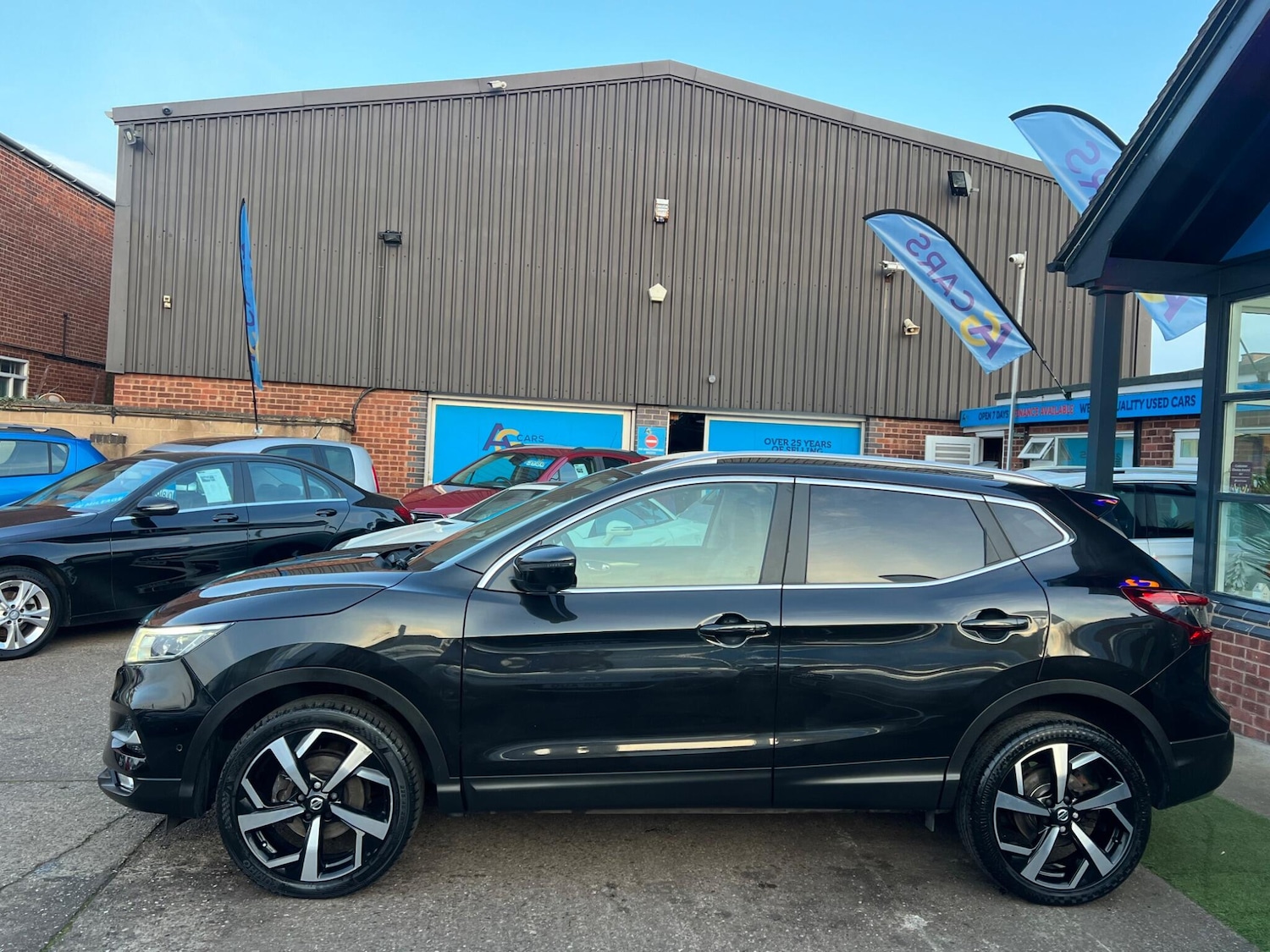 Used Nissan Qashqai 2018 for sale - 77939851: Photo 50