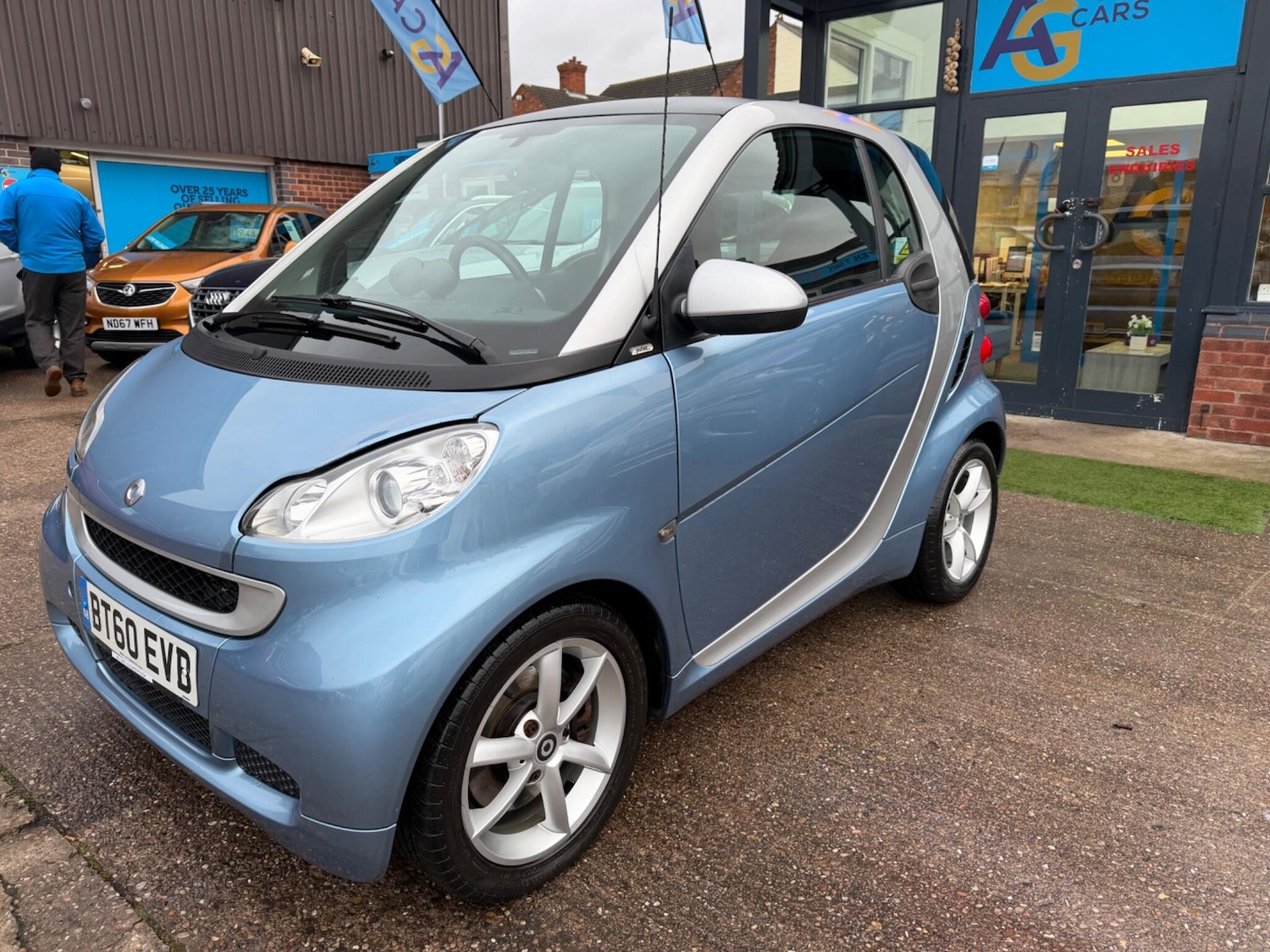 Used smart fortwo 2010 for sale - 77155252: Photo 19