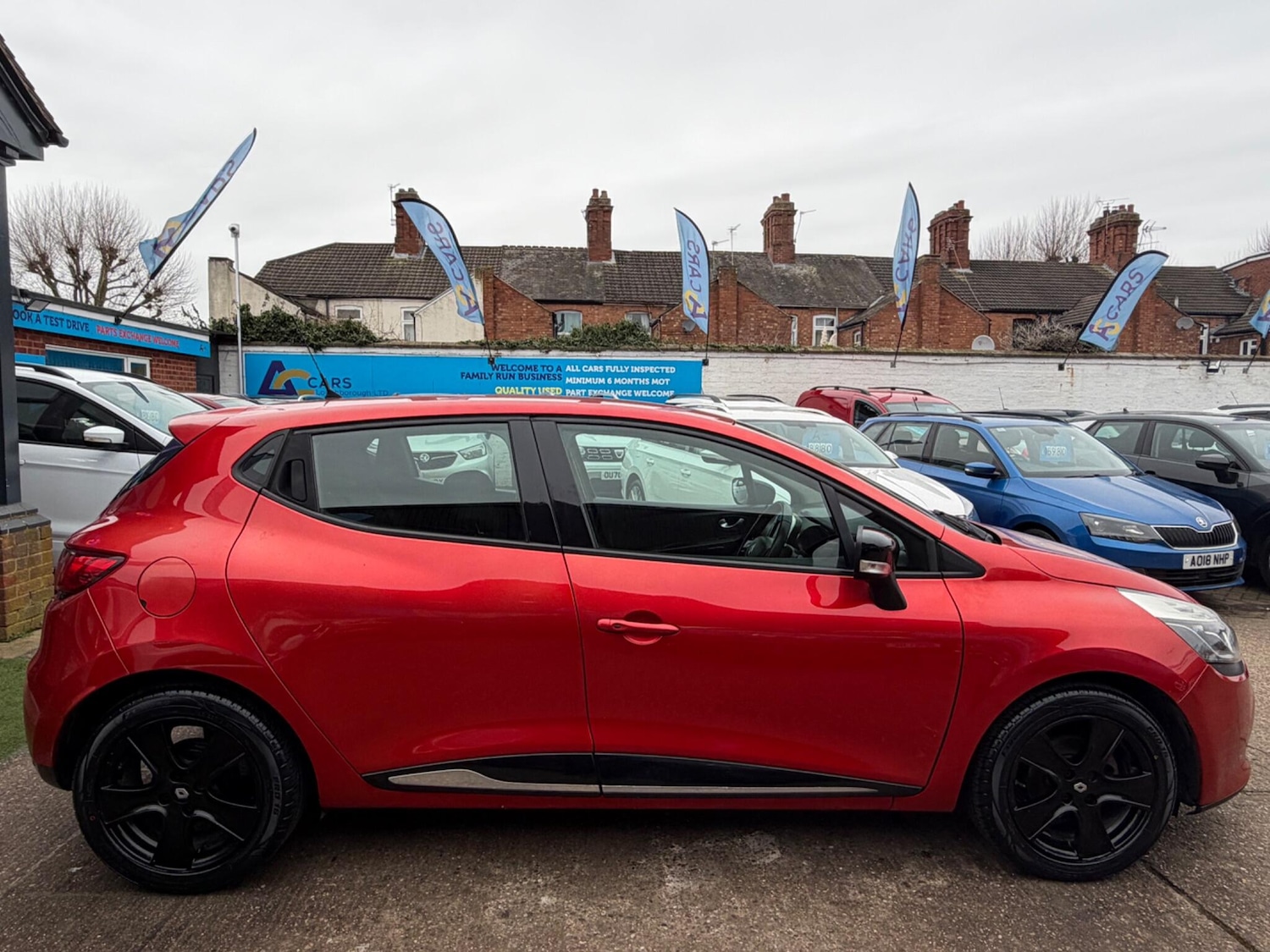 Used Renault Clio 2015 for sale - 77537338: Photo 15