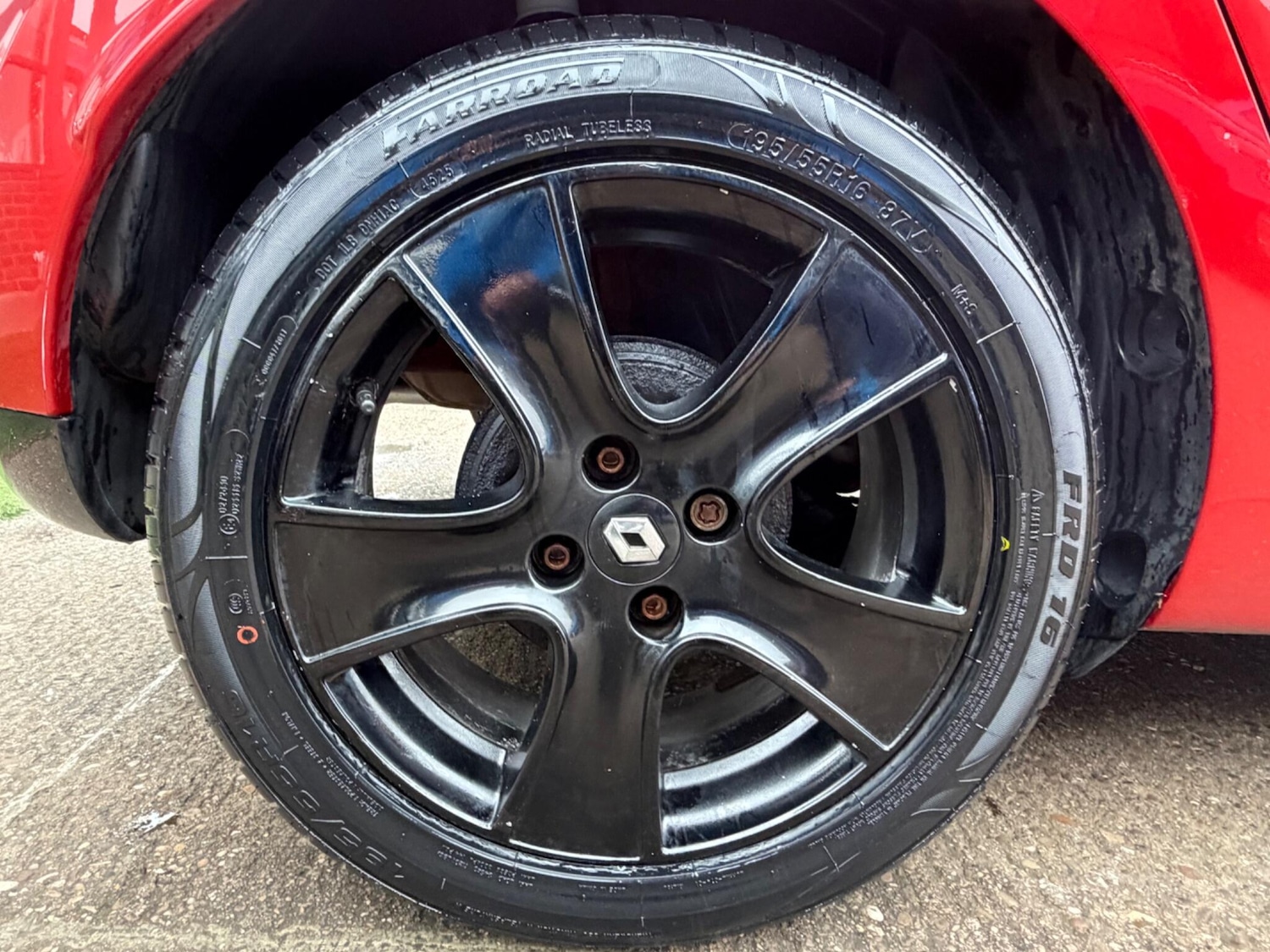 Used Renault Clio 2015 for sale - 77537338: Photo 18