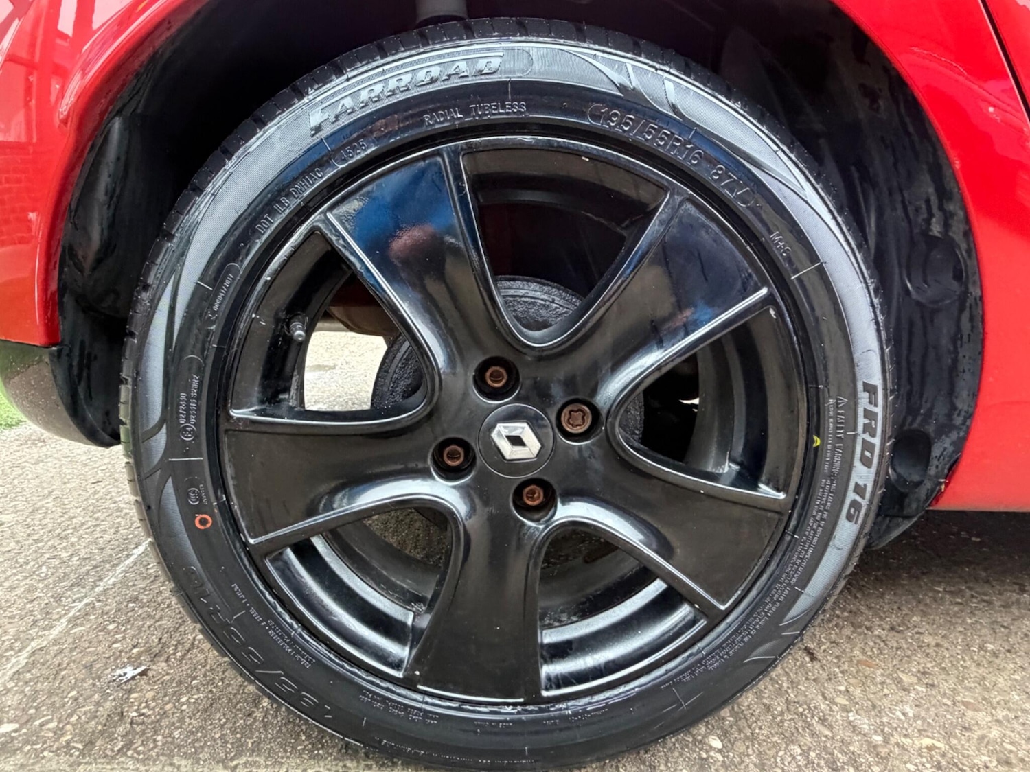 Used Renault Clio 2015 for sale - 77537338: Photo 19