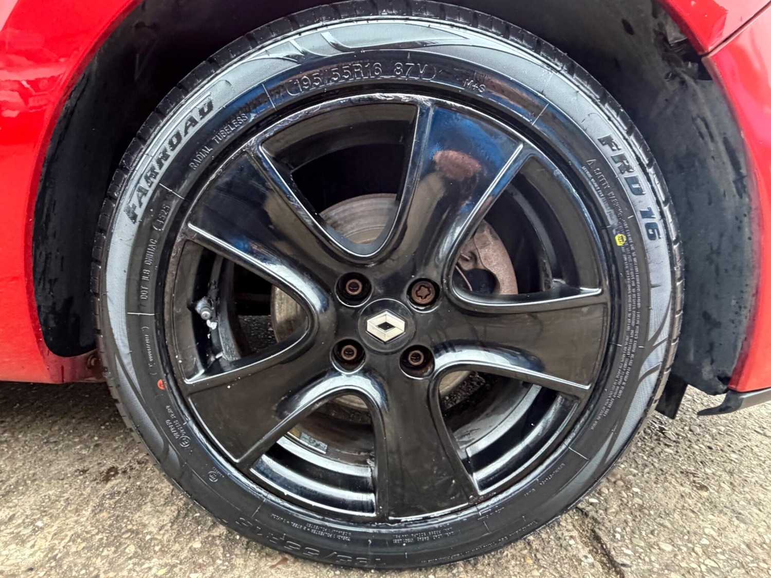 Used Renault Clio 2015 for sale - 77537338: Photo 20