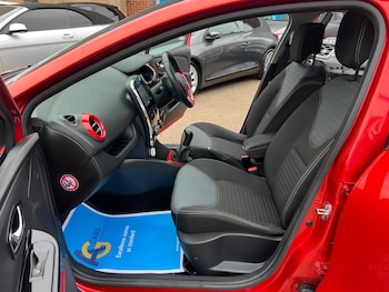 Used Renault Clio 2015 for sale - 75401144: Photo