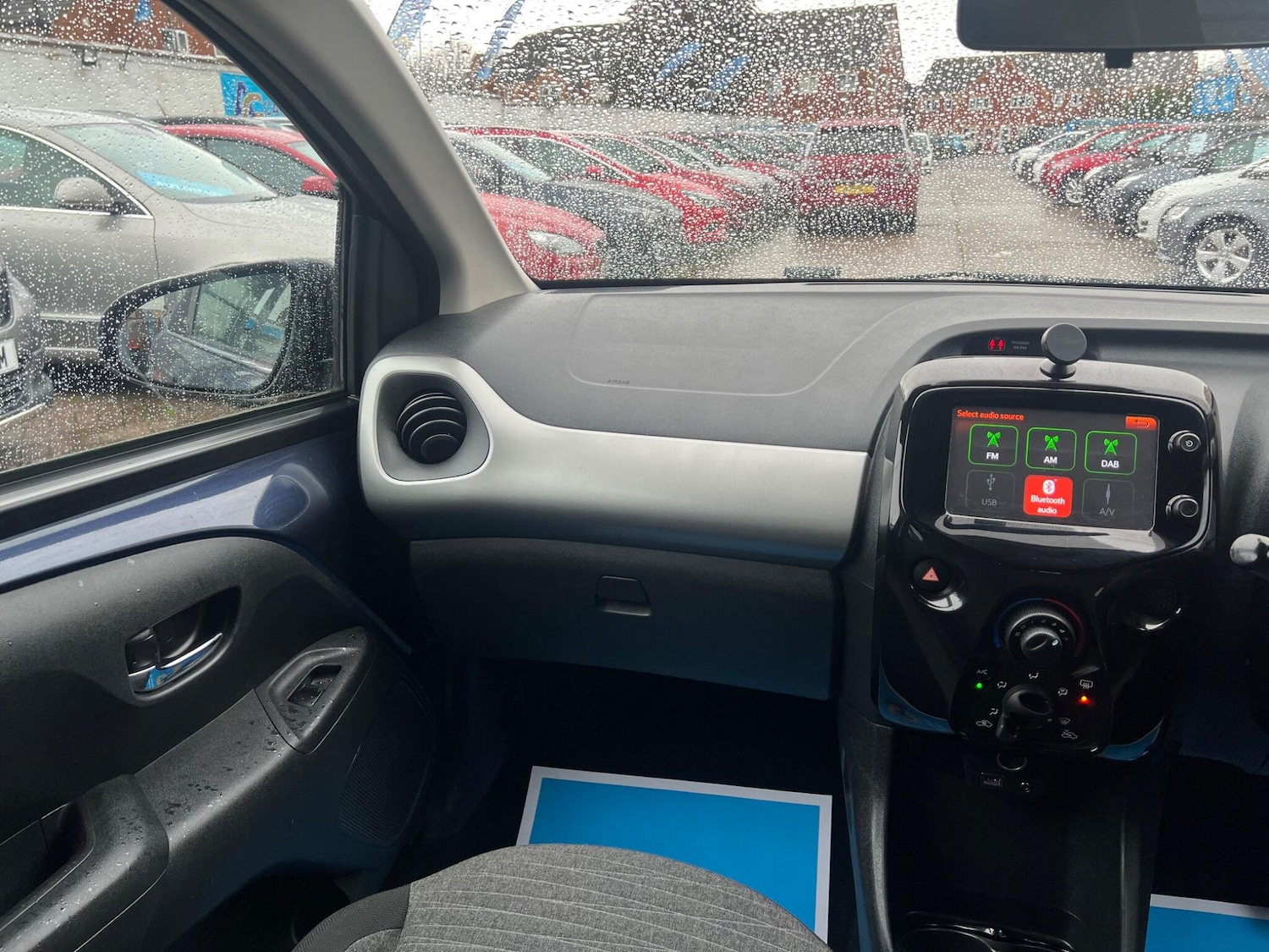 Used Citroen C1 2014 for sale - 76824059: Photo 24