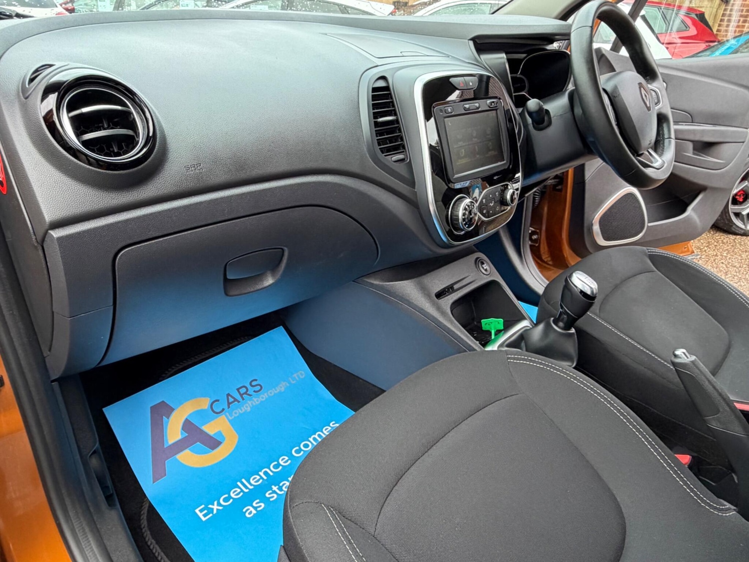 Used Renault Captur for sale - 77737843: Photo 19