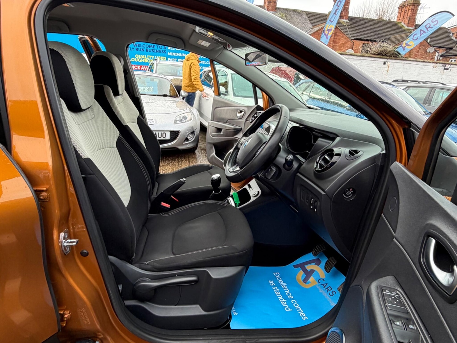 Used Renault Captur for sale - 77737843: Photo 22