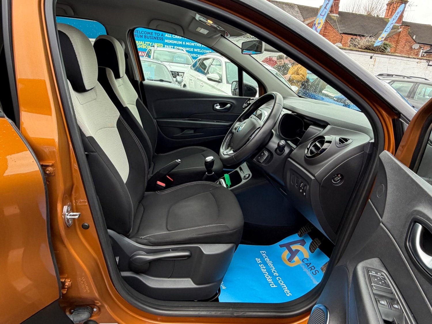 Used Renault Captur for sale - 77737843: Photo 31