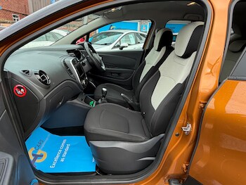 Used Renault Captur 2019 for sale - 77737843: Photo