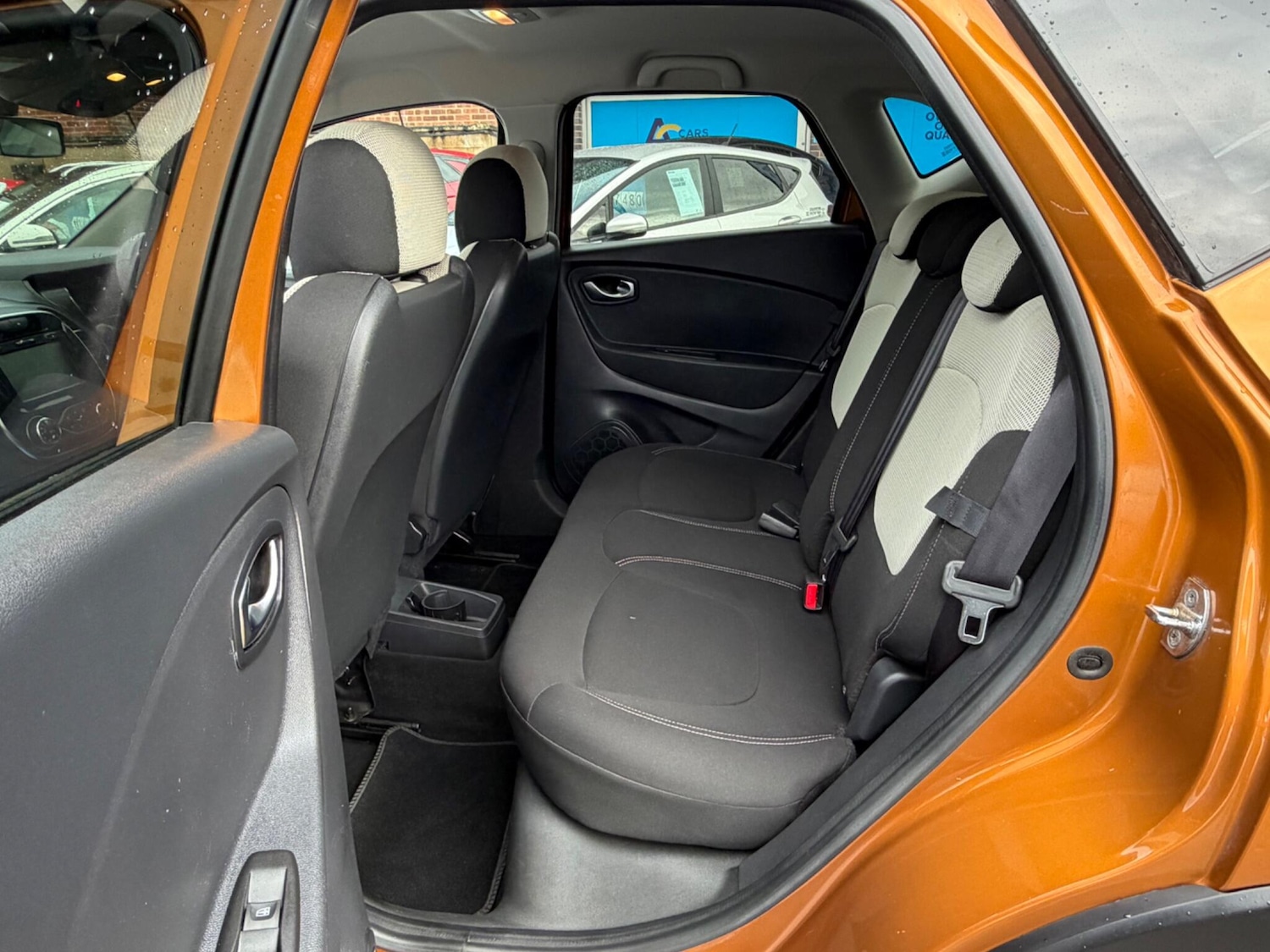 Used Renault Captur for sale - 77737843: Photo 5