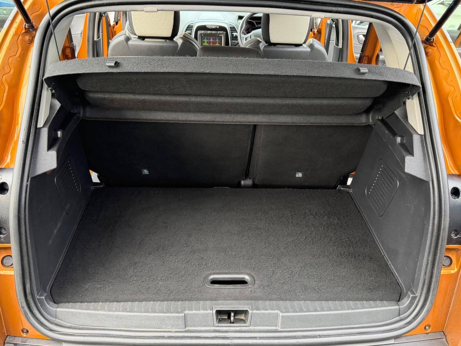 Used Renault Captur for sale - 77737843: Photo 54