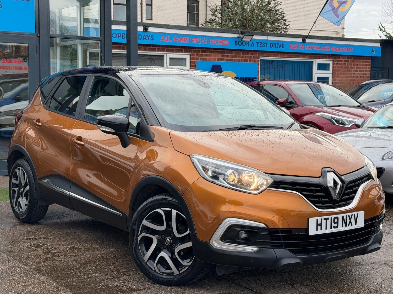 Used Renault Captur for sale - 77737843: Photo 9