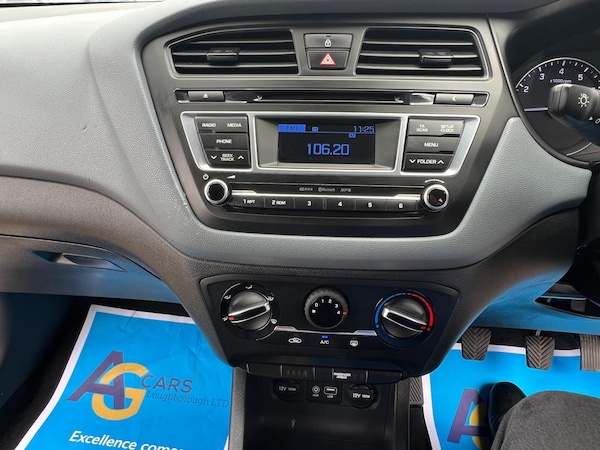 Used Hyundai i20 2015 for sale - 75311284: Photo 23