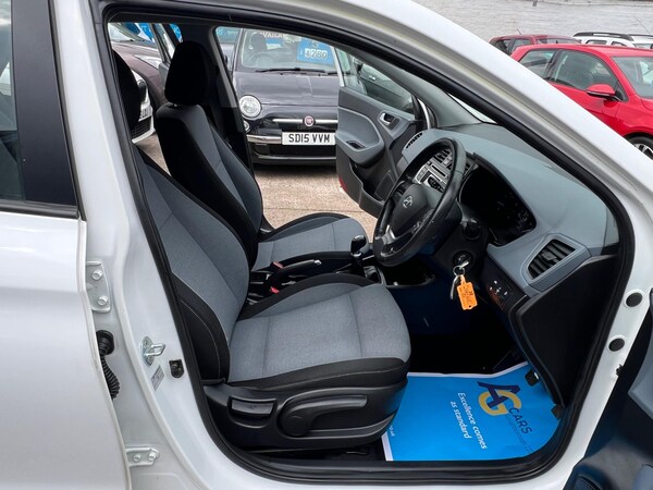 Used Hyundai i20 2015 for sale - 75311284: Photo 32