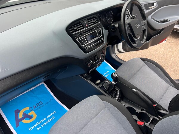 Used Hyundai i20 2015 for sale - 75311284: Photo 34
