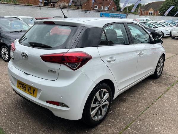 Used Hyundai i20 2015 for sale - 75311284: Photo 41