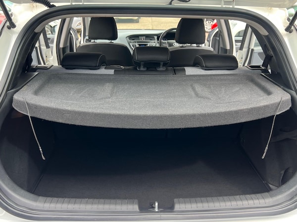 Used Hyundai i20 2015 for sale - 75311284: Photo 56