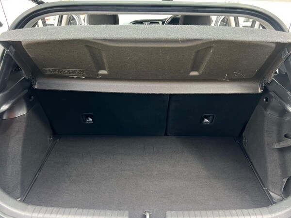 Used Hyundai i20 2015 for sale - 75311284: Photo 57